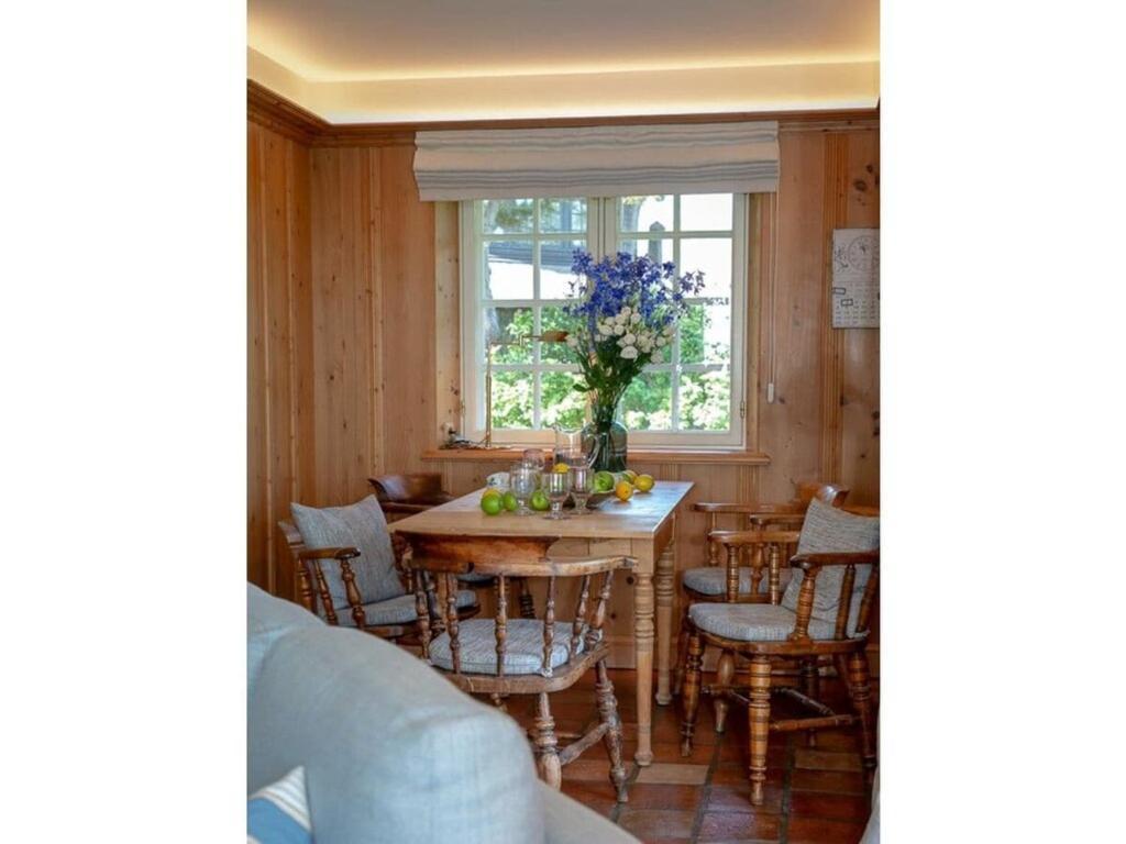 Dietz Hues Comfortable Ferienhaus Braderup (Sylt)